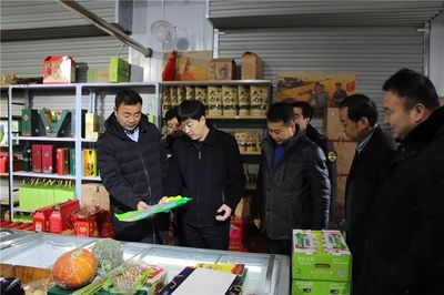 眉縣縣長葉盛強帶隊開展春節(jié)前肉制品及副產(chǎn)品加工食品安全專項檢查